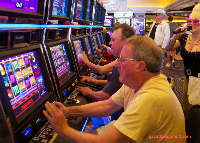 Why do gamblers like to play slot games?