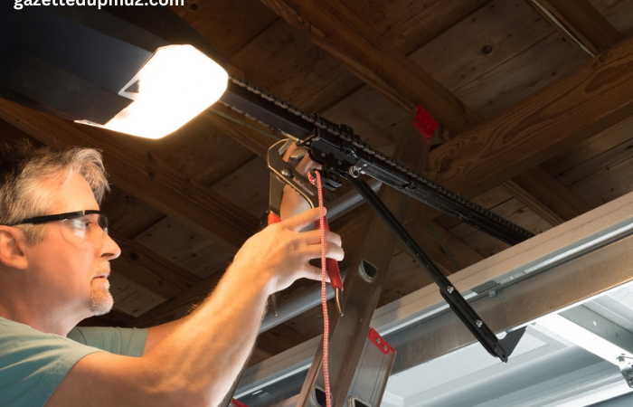 Emergency Garage Door Repairs: When to Act Fast